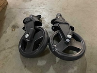 Chicco liteway partij kinderwagen voorwielen - afbeelding 1 van  6