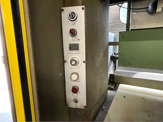 Chiesa hydraulische stanspers - afbeelding 3 van  16