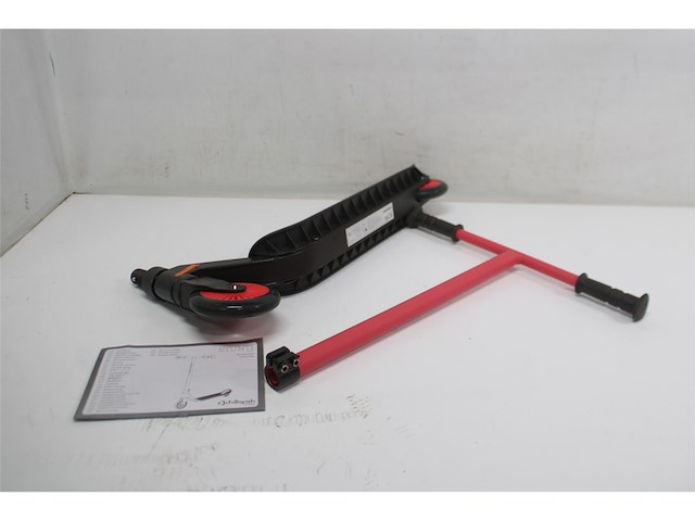 Chillafish stunti lichtgewicht stuntstep met geïntegreerde rem - afbeelding 4 van  5