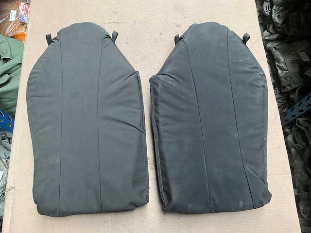 Chin guard set (4x) - afbeelding 1 van  2