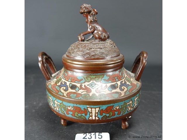 Chinese cloisonné wierookbrander, vermoedelijk uit de ming- of qing-dynastie. - afbeelding 1 van  5