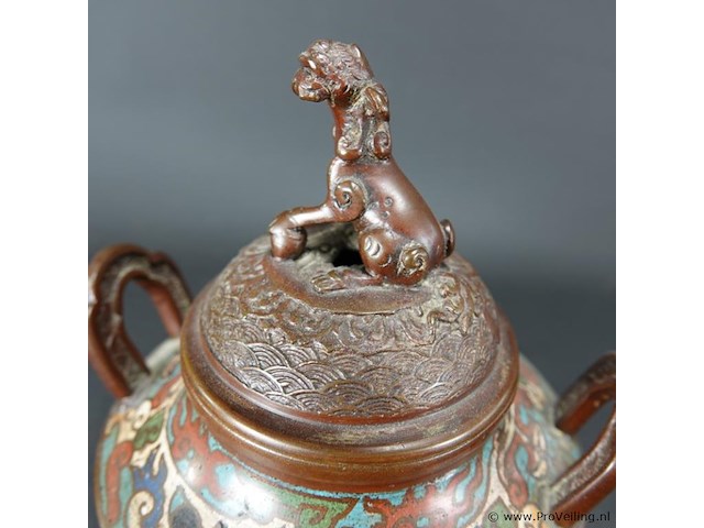 Chinese cloisonné wierookbrander, vermoedelijk uit de ming- of qing-dynastie. - afbeelding 3 van  5