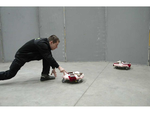 Chinese rijsttafel schuiven - afbeelding 5 van  8