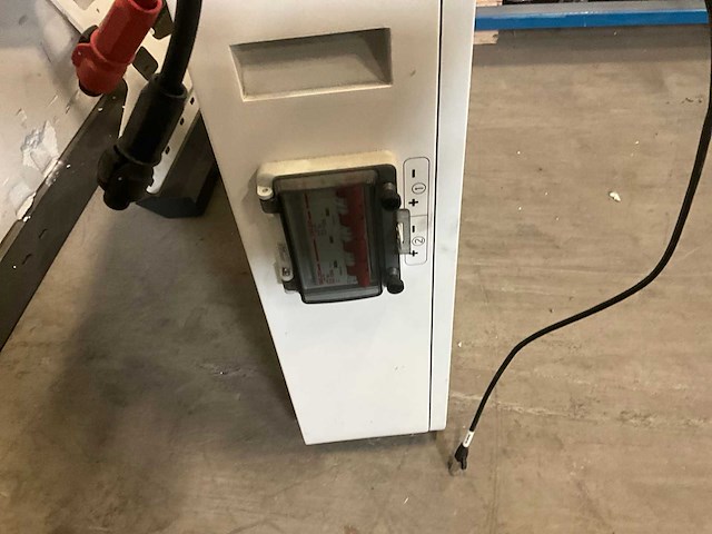 Chint power cps sce6ktl-120/eu hybride omvormer met opslag batterij - afbeelding 2 van  2