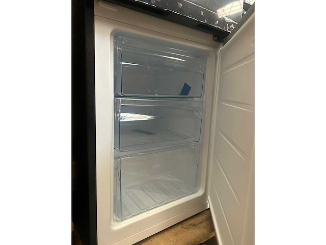 Chiq - cbm117l42 - koel-vriescombinatie 117 liter - afbeelding 7 van  8