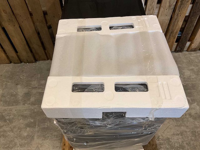 Chiq - ctt107bc - koel-vriescombinatie 107 liter - afbeelding 3 van  3