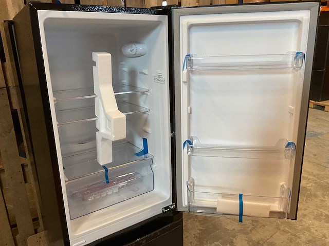 Chiq - fbm157l42 - koel-vriescombinatie 157 liter - afbeelding 2 van  6