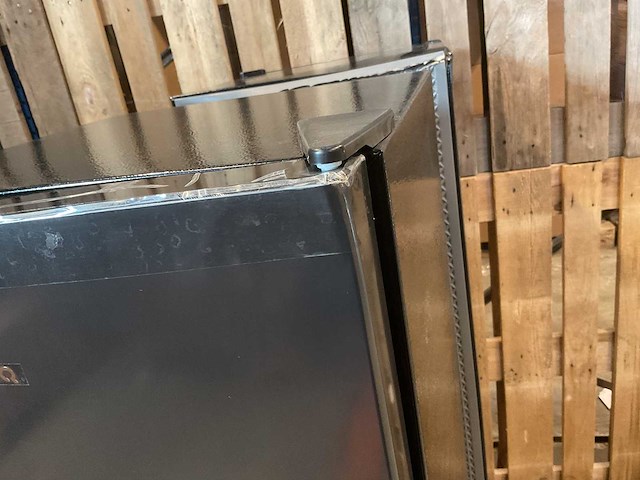 Chiq - fbm157l42 - koel-vriescombinatie 157 liter - afbeelding 3 van  4