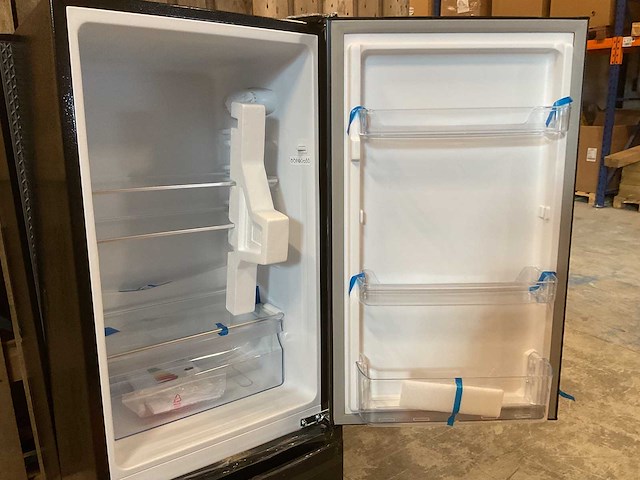 Chiq - fbm157l42 - koel-vriescombinatie 157 liter - afbeelding 3 van  6