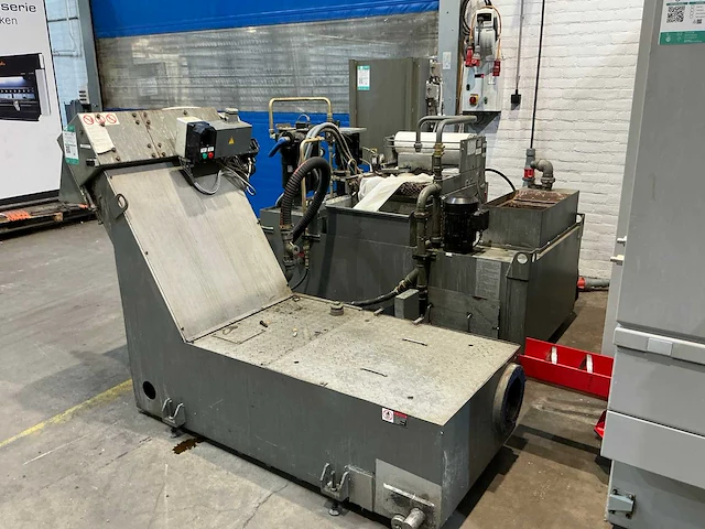 Chiron mill - 2005 - 2000 high-speed, 220-80 - universele freesmachine - afbeelding 6 van  21