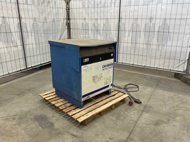 Chloride - 23l 48v100 vers2 - acculader - afbeelding 2 van  8