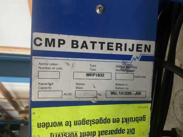 Chloride motive power aquajet ii bijvulsysteem tractiebatterijen - afbeelding 6 van  6