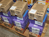 Chocolade koeken en repen w.o. milka oreo, milka daim, nutella biscuits en bueno. ca. 125 koeken / repen. t... - afbeelding 1 van  2