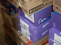 Chocolade koeken en repen w.o. milka oreo, milka daim, nutella biscuits en bueno. ca. 125 koeken / repen. t... - afbeelding 2 van  2