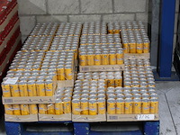 Chocomelk 648 blikken met tht 7-2026. bod is inclusief 97,20 euro statiegeldwaarde - afbeelding 2 van  2