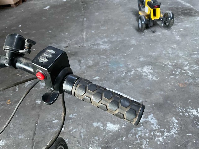 Chopper swingtrike elektrisch - afbeelding 2 van  12