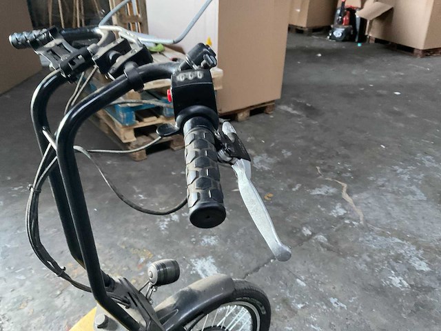 Chopper swingtrike elektrisch - afbeelding 3 van  12