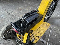 Chopper swingtrike elektrisch - afbeelding 8 van  12
