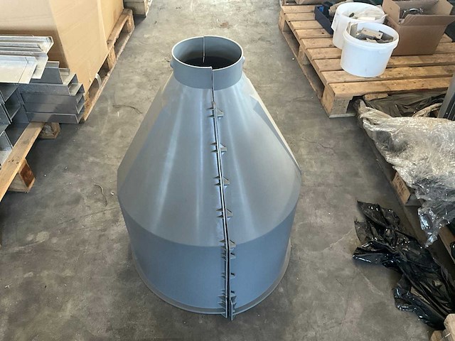 Chore-time hopper (13x) - afbeelding 1 van  3