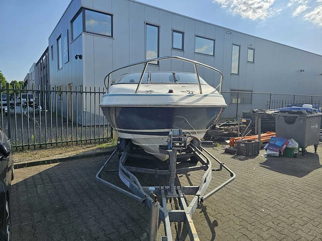 Chris craft - 200 bowrider incl. trailer - speedboot - afbeelding 19 van  23