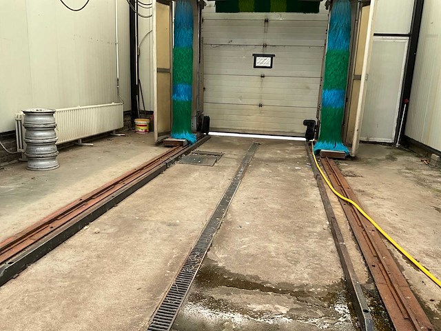 Christ auto-jet autowasstraat - afbeelding 19 van  25