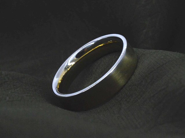 Christian bauer - bi-colour trouwring van goud en platina - afbeelding 3 van  8