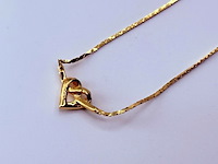 Christian dior goldplated 'heart' pendant collier met steentjes - afbeelding 2 van  5