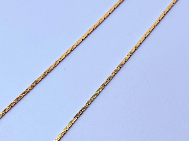 Christian dior goldplated 'heart' pendant collier met steentjes - afbeelding 4 van  5
