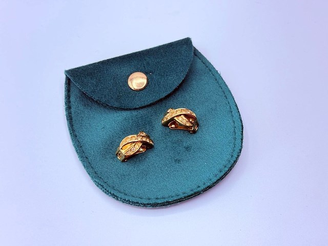 Christian dior goldplated oorbellen met steentjes - afbeelding 2 van  7