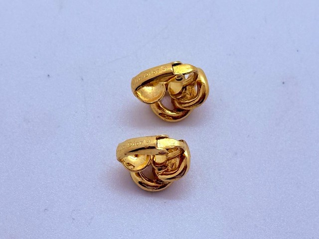 Christian dior goldplated oorbellen met steentjes - afbeelding 5 van  5