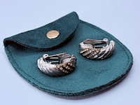Christian dior oorbellen met steentjes - afbeelding 1 van  6