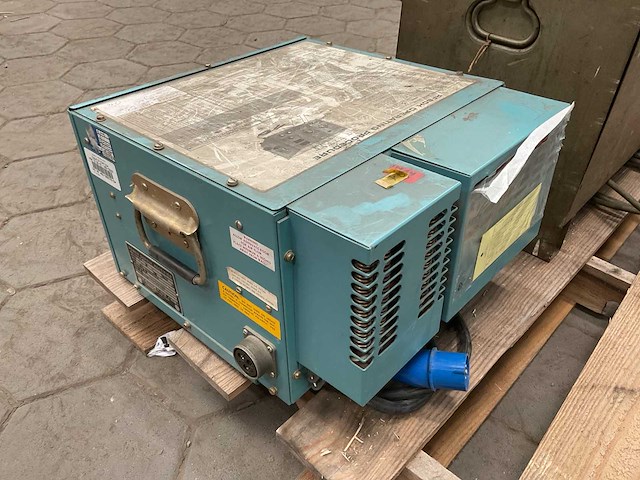 Christie electric rf80h acculader - afbeelding 2 van  6