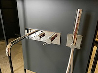 Christina showroom presentatie kranen - afbeelding 2 van  2