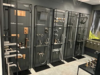 Christina wandpresentatiemeubel met inhoud (7x) - afbeelding 1 van  5