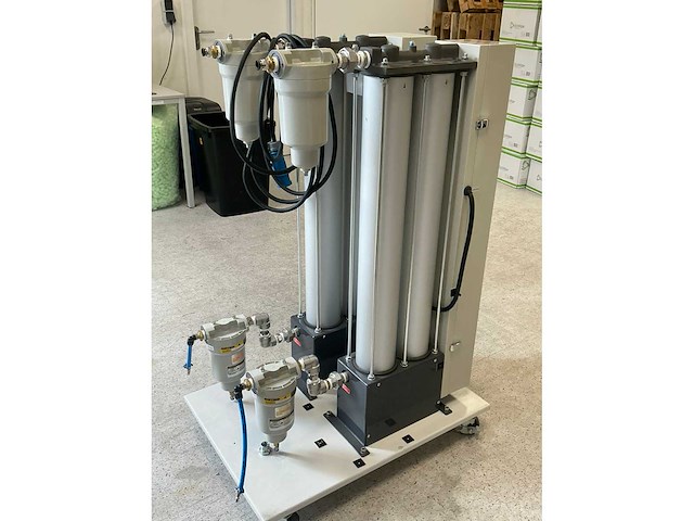 Chroma 3160c tri-temp octal sites pick and place handler - afbeelding 36 van  44