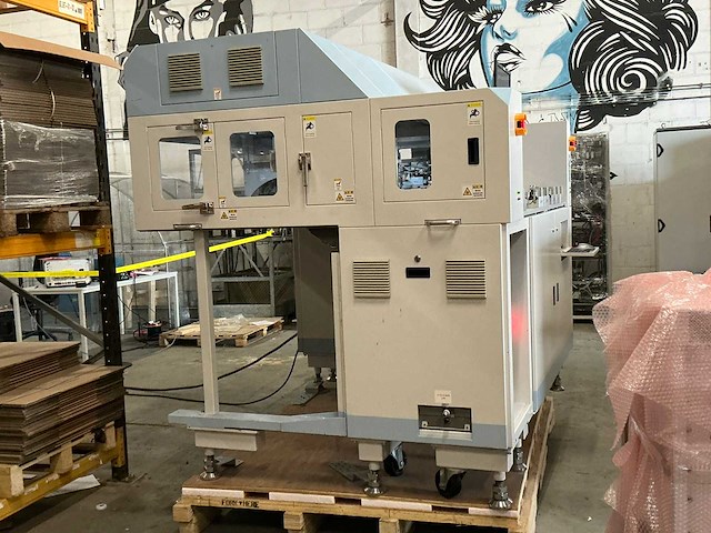 Chroma 3160c tri-temp octal sites pick and place handler - afbeelding 3 van  44