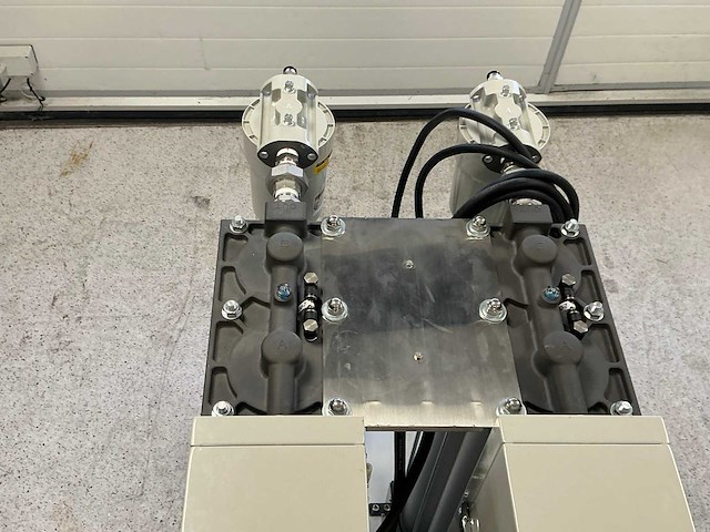 Chroma 3160c tri-temp octal sites pick and place handler - afbeelding 38 van  44