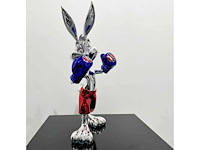 Chroom & hars sculpture ‘le mans’ - afbeelding 1 van  4