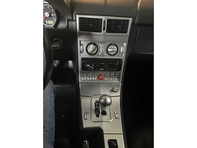Chrysler - 2005 - crossfire cabrio - 3.2 v6 - 20-ltr-1 - afbeelding 18 van  29