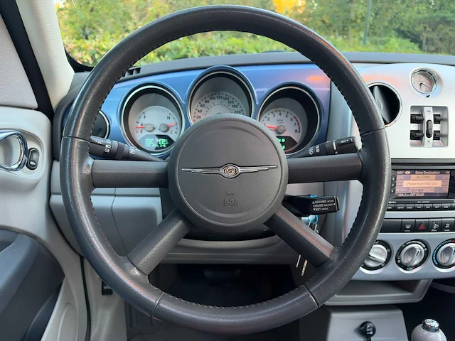 Chrysler - 2006 - pt cruiser - 2.4i touring - personenauto - afbeelding 2 van  19