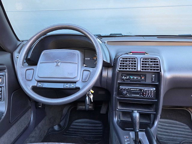 Chrysler - lebaron - 3.0i v6 convertible - xx-rt-18 - 1992 - afbeelding 20 van  31