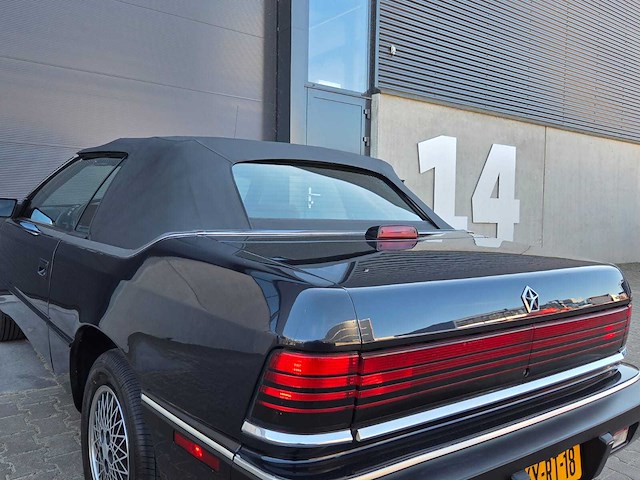 Chrysler - lebaron - 3.0i v6 convertible - xx-rt-18 - 1992 - afbeelding 15 van  31