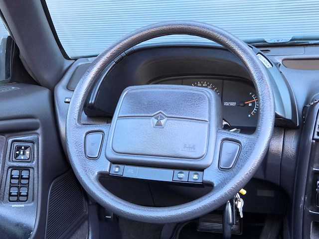 Chrysler - lebaron - 3.0i v6 convertible - xx-rt-18 - 1992 - afbeelding 4 van  31