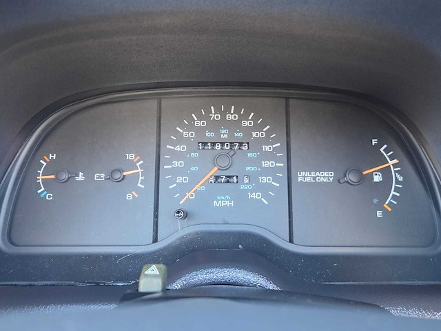 Chrysler - lebaron - 3.0i v6 convertible - xx-rt-18 - 1992 - afbeelding 11 van  31