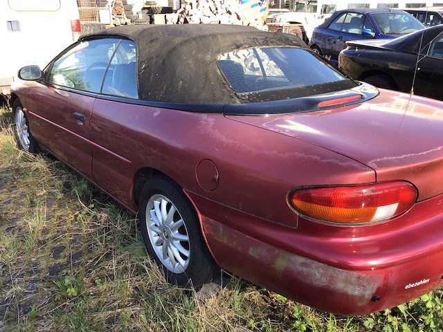 Chrysler - stratus - 2.5i v6 lx conv. - 3x chrysler stratus cabriolet (3x) - afbeelding 17 van  50