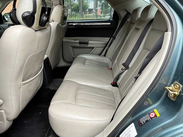 Chrysler 300c 3.5 v6, automaat, 21-px-tp - afbeelding 14 van  15