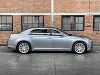 Chrysler 300c ld hemi facelift 5.7 v8 367pk 2014 - afbeelding 2 van  49
