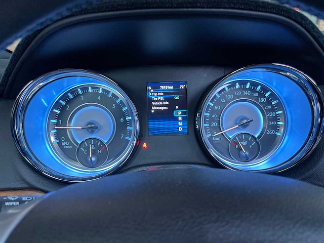 Chrysler 300c ld hemi facelift 5.7 v8 367pk 2014 - afbeelding 21 van  49