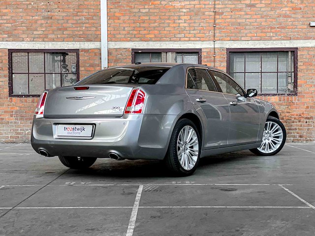 Chrysler 300c ld hemi facelift 5.7 v8 367pk 2014 - afbeelding 3 van  49