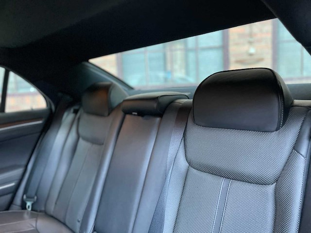 Chrysler 300c ld hemi facelift 5.7 v8 367pk 2014 - afbeelding 33 van  49